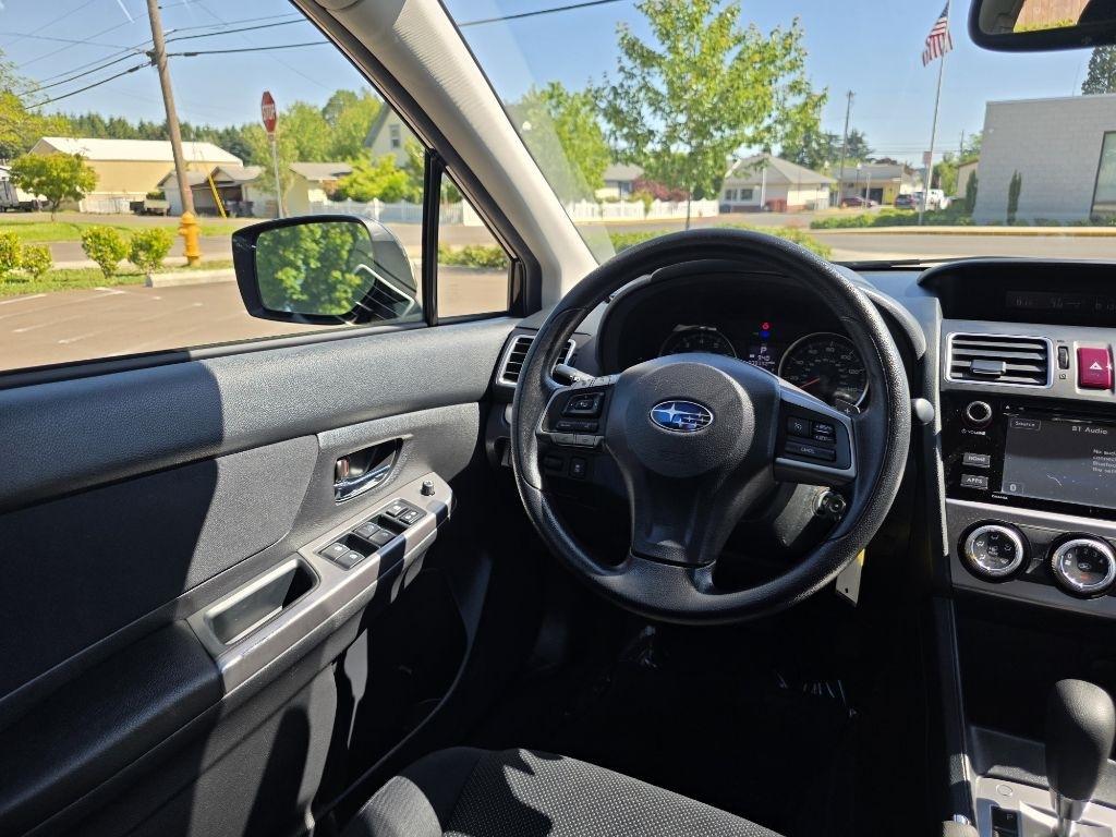Subaru Impreza Sedan 4dr CVT 2.0i Premium 2015