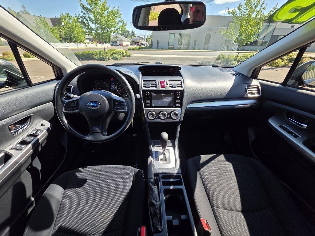 Subaru Impreza Sedan 4dr CVT 2.0i Premium 2015