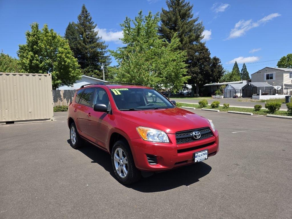 Toyota RAV4 4WD 4dr 4-cyl 4-Spd AT (Natl) 2011