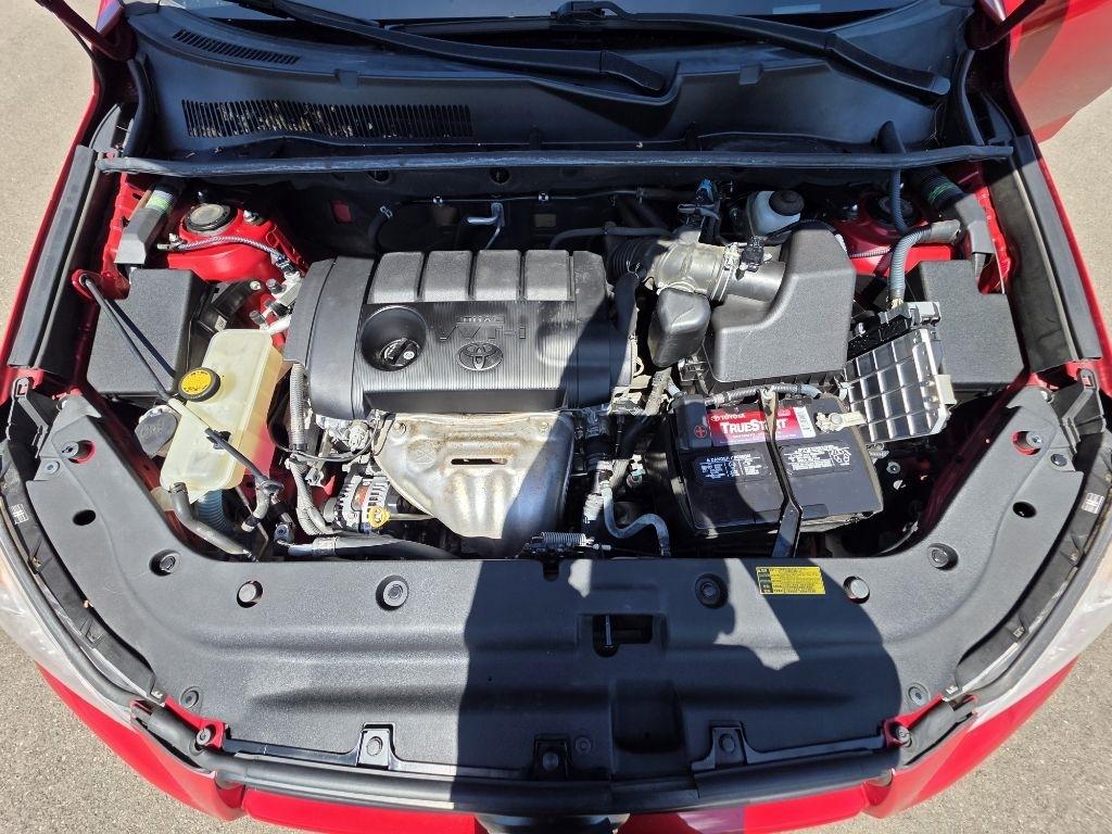 Toyota RAV4 4WD 4dr 4-cyl 4-Spd AT (Natl) 2011