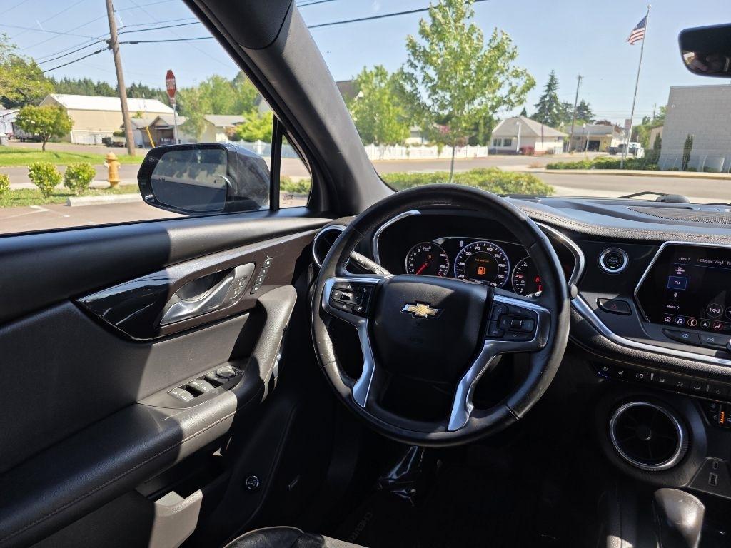 Chevrolet Blazer FWD 4dr Premier 2019