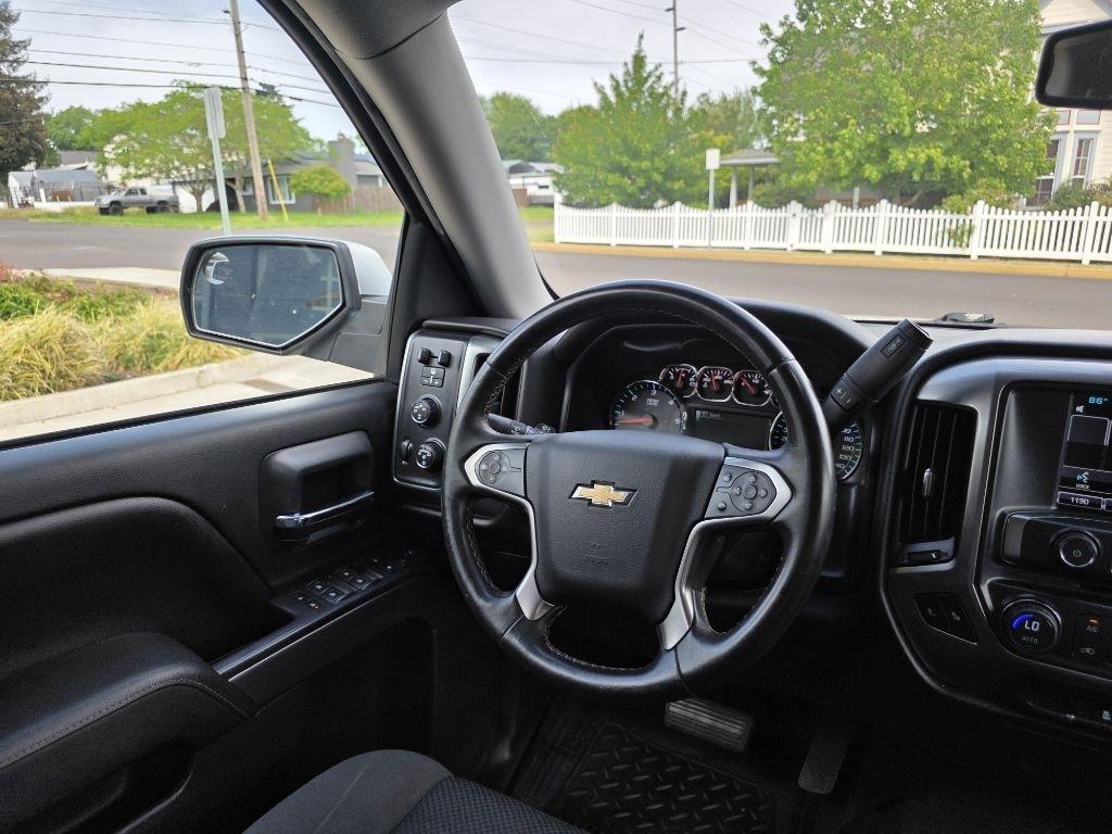 Chevrolet Silverado 1500 4WD Crew Cab 143.5" LT w/1LT 2015