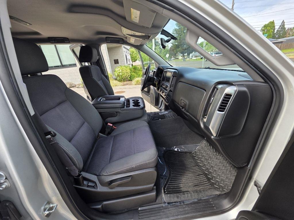 Chevrolet Silverado 1500 4WD Crew Cab 143.5" LT w/1LT 2015