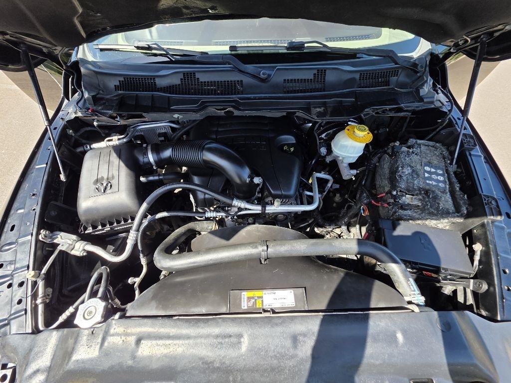 RAM 1500 4WD Crew Cab 140.5" Longhorn 2014