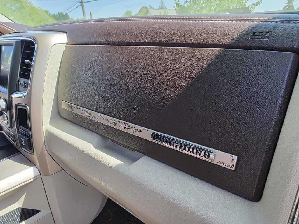RAM 1500 4WD Crew Cab 140.5" Longhorn 2014