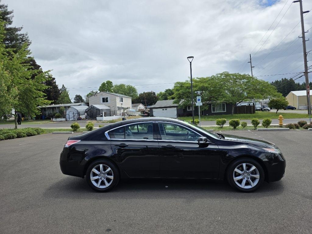 Acura TL 4dr Sdn Auto 2WD 2012