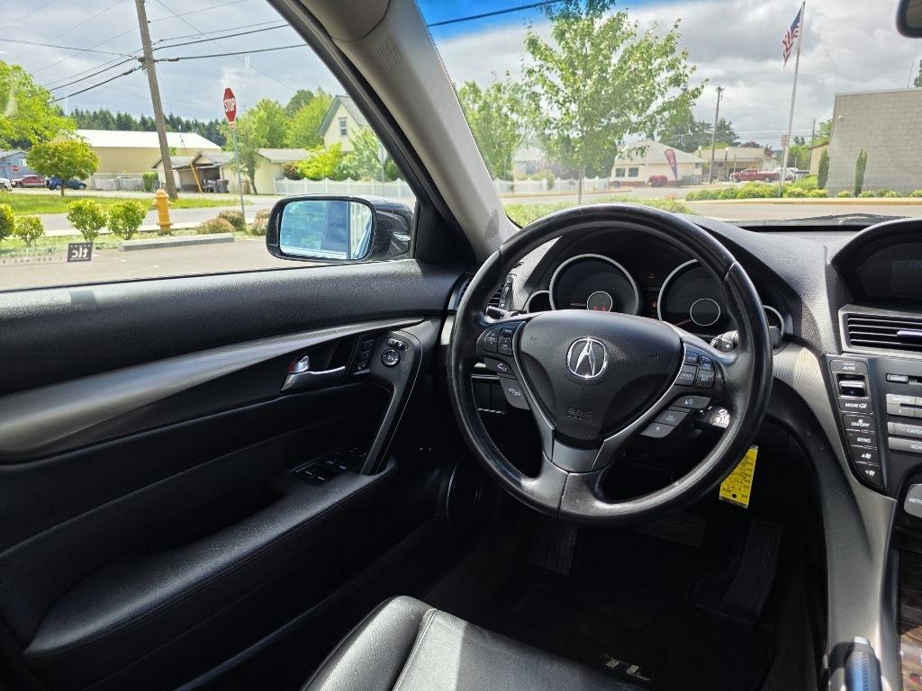 Acura TL 4dr Sdn Auto 2WD 2012