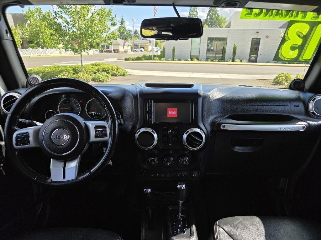 Jeep Wrangler Unlimited 4WD 4dr Freedom Edition *Ltd Avail* 2013