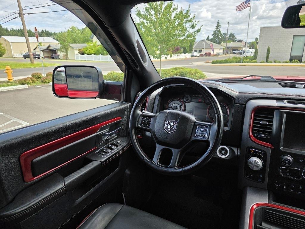 RAM 1500 4WD Crew Cab 140.5" Rebel 2017