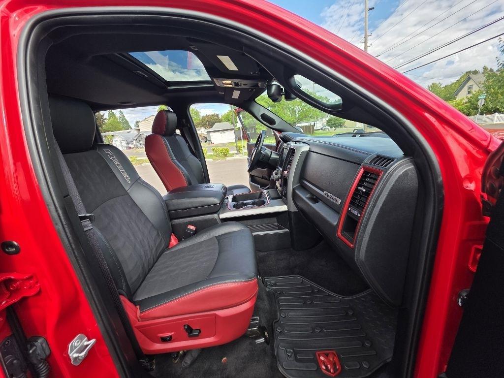 RAM 1500 4WD Crew Cab 140.5" Rebel 2017
