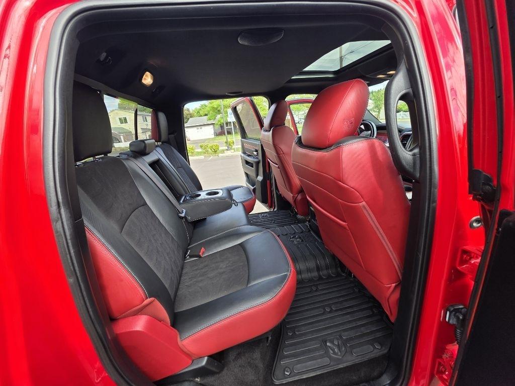 RAM 1500 4WD Crew Cab 140.5" Rebel 2017