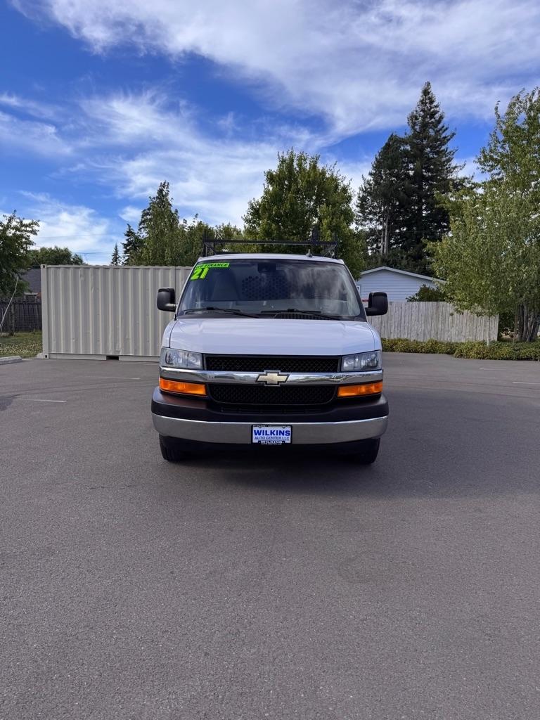 Chevrolet Express Cargo Van RWD 2500 135" 2021