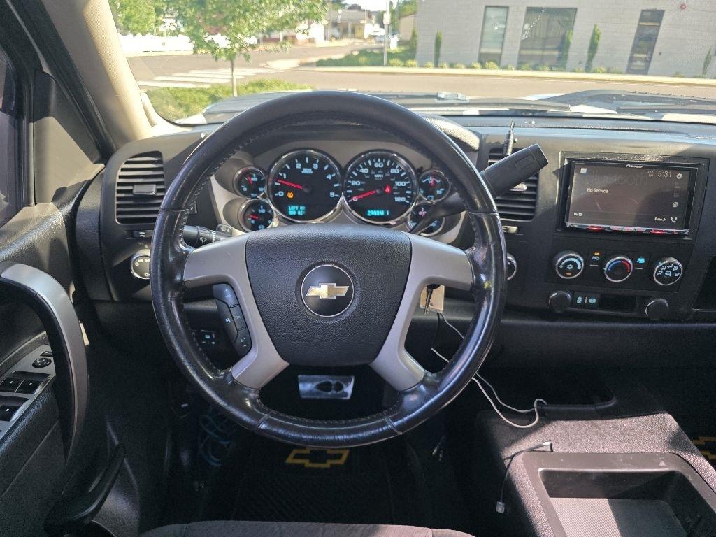 Chevrolet Silverado 2500HD 4WD Crew Cab 167.7" LT 2012