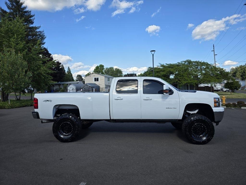 Chevrolet Silverado 2500HD 4WD Crew Cab 167.7" LT 2012
