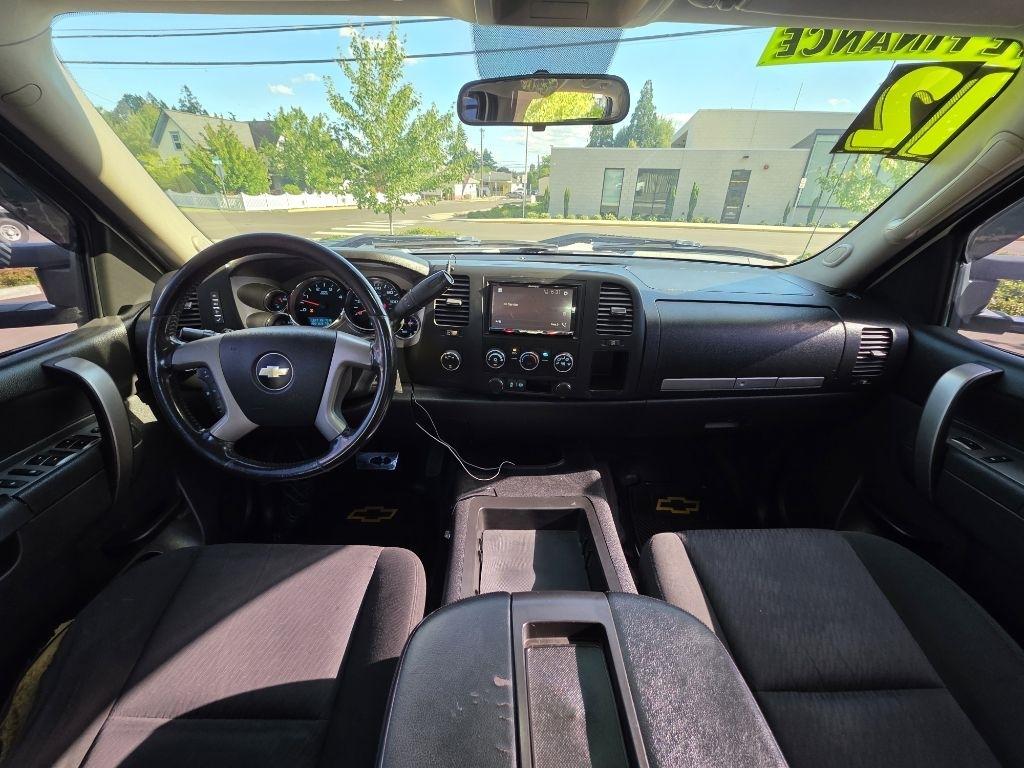 Chevrolet Silverado 2500HD 4WD Crew Cab 167.7" LT 2012