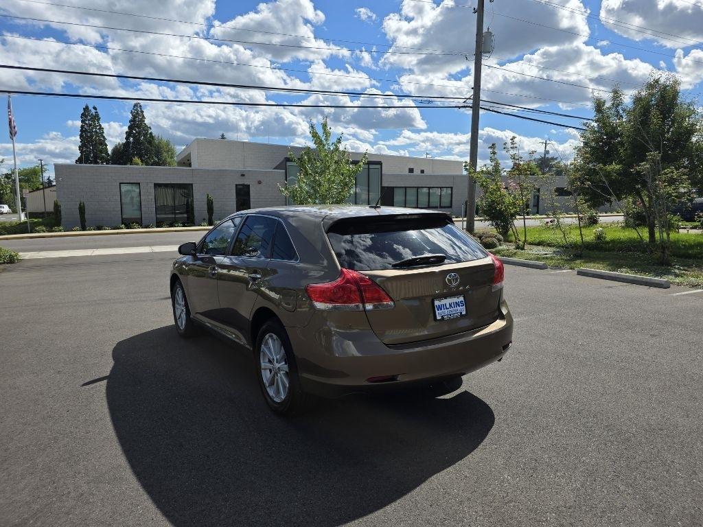 Toyota Venza 4dr Wgn I4 FWD (Natl) 2009