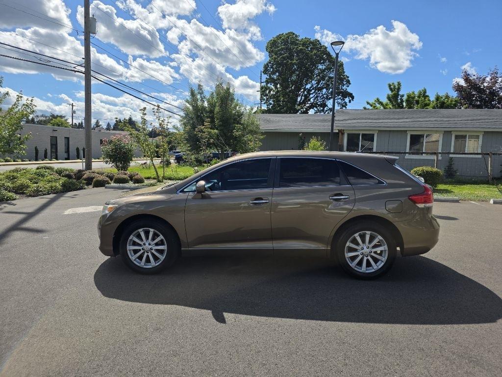 Toyota Venza 4dr Wgn I4 FWD (Natl) 2009