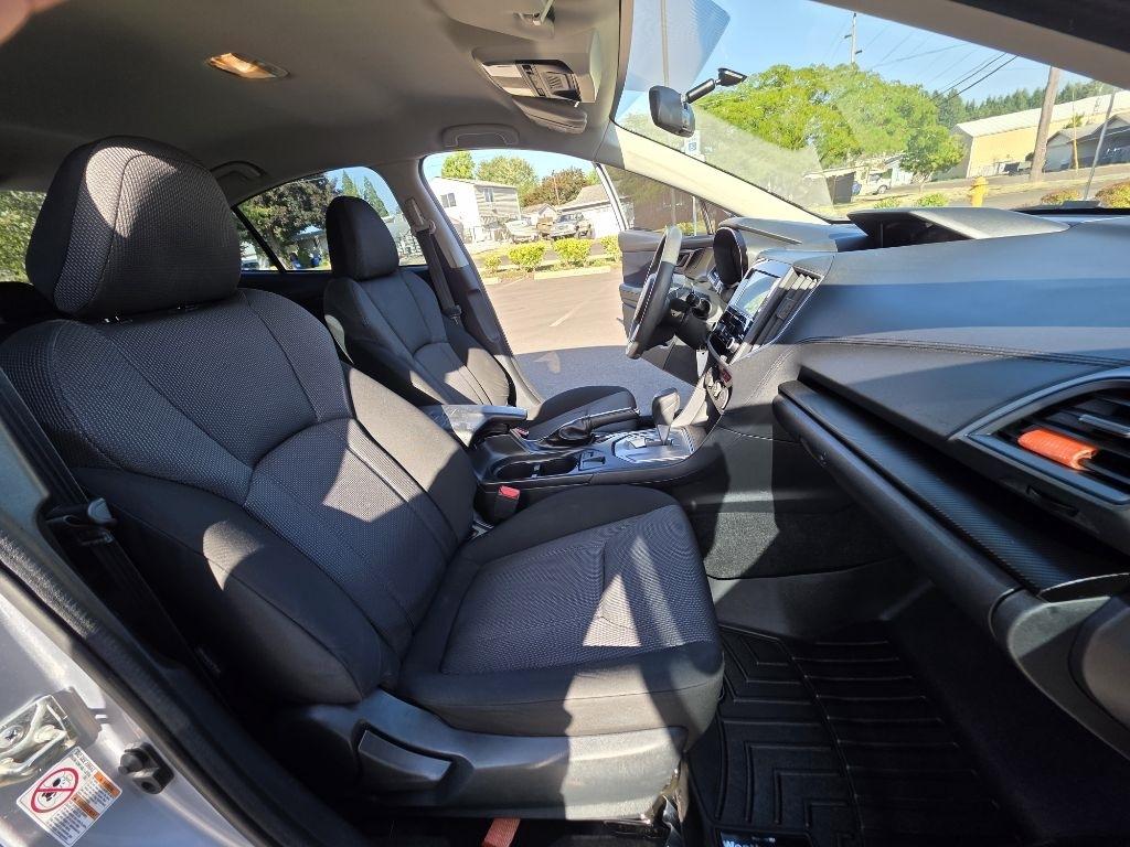 Subaru Impreza 2.0i 4-door CVT 2019