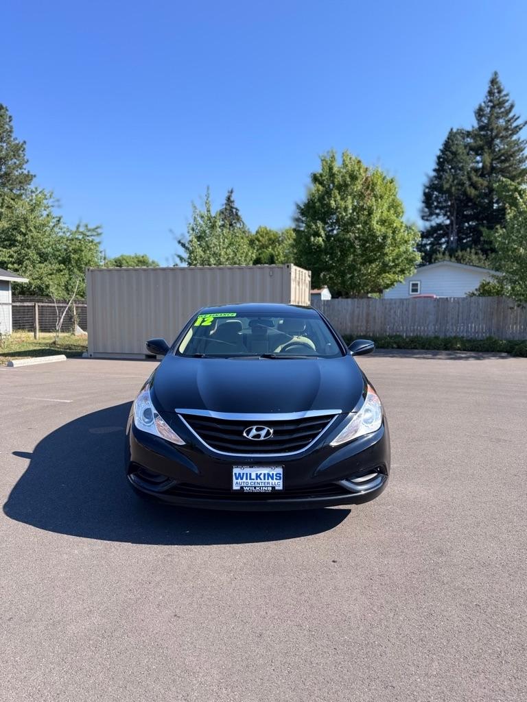 Hyundai Sonata 4dr Sdn 2.4L Auto GLS 2012