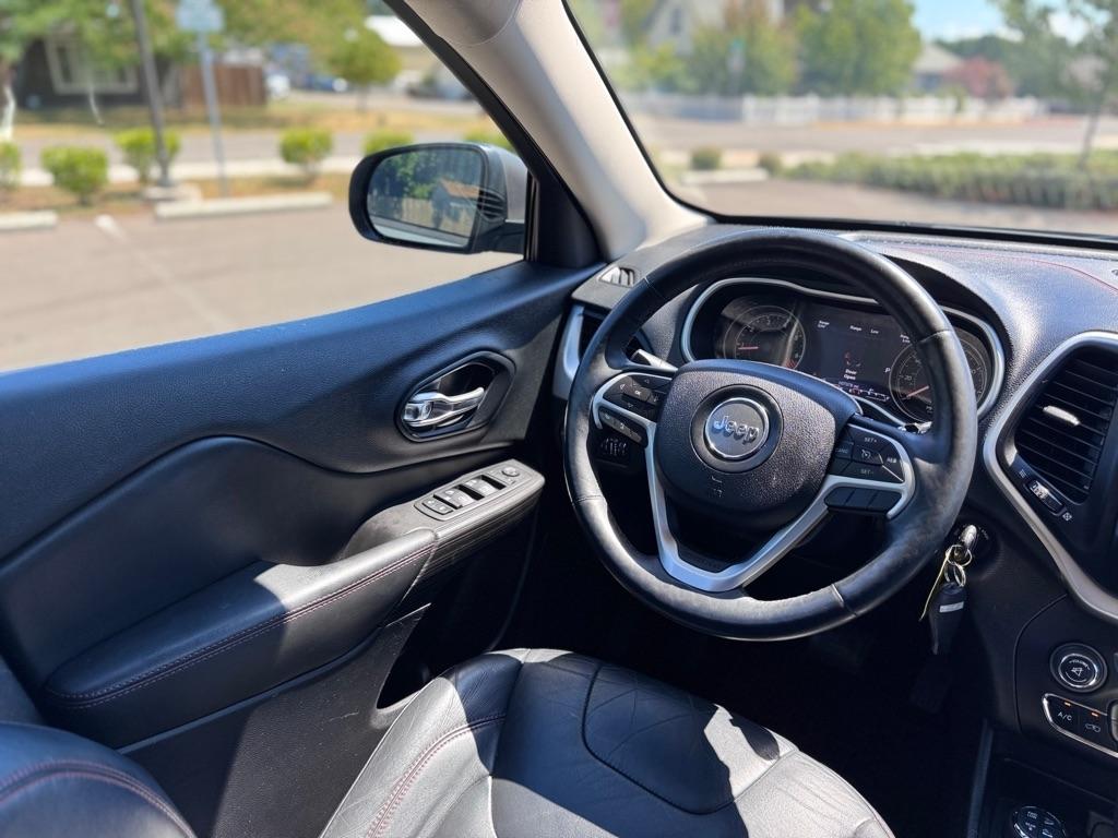 Jeep Cherokee 4WD 4dr Trailhawk 2014