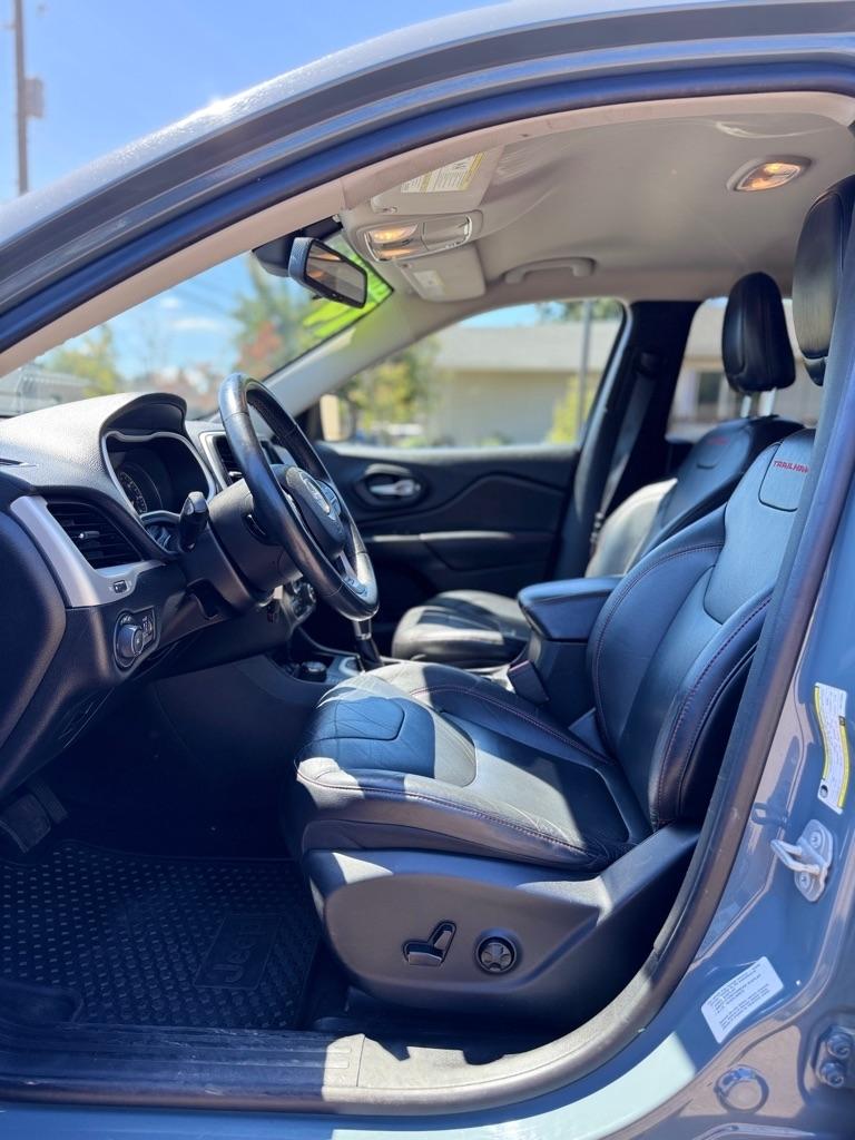 Jeep Cherokee 4WD 4dr Trailhawk 2014