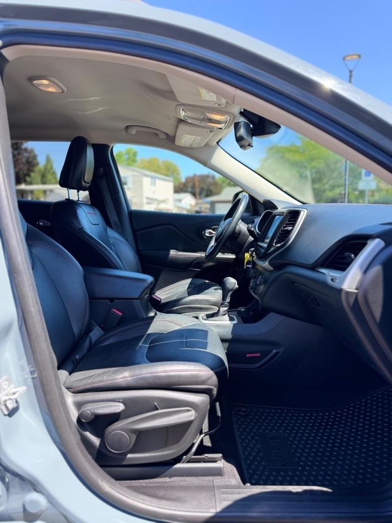 Jeep Cherokee 4WD 4dr Trailhawk 2014