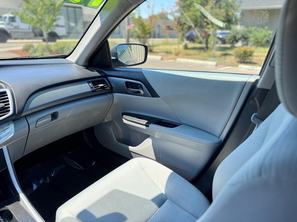 Honda Accord Sedan 4dr I4 CVT LX 2014