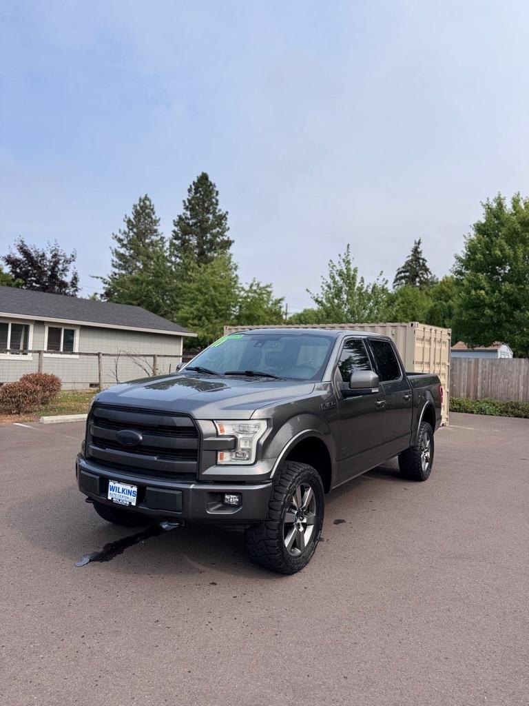 2017 Ford F-150 SuperCrew 150" Lariat 4WD
