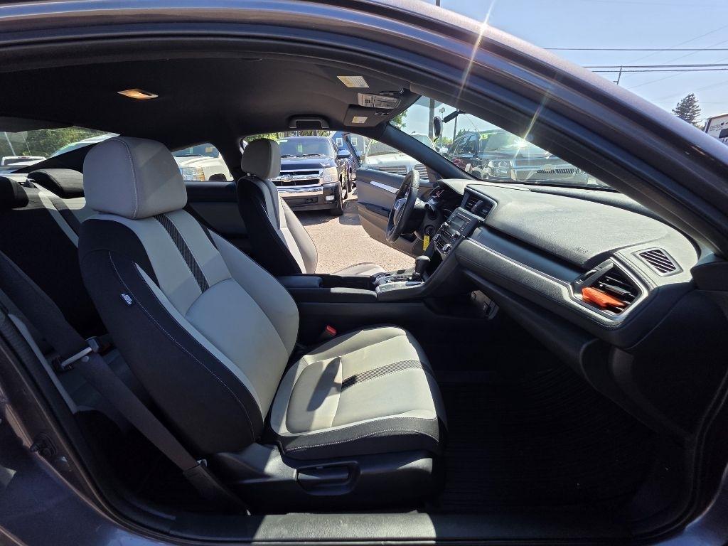 Honda Civic Coupe LX CVT 2017