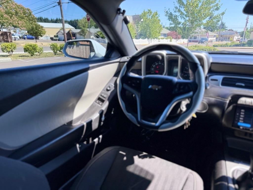 Chevrolet Camaro 2dr Cpe LS w/1LS 2015