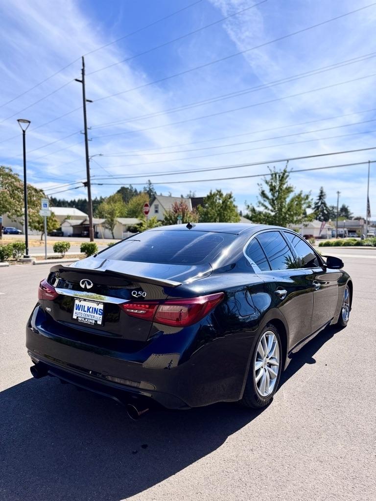 Infiniti Q50 3.0t LUXE AWD 2018