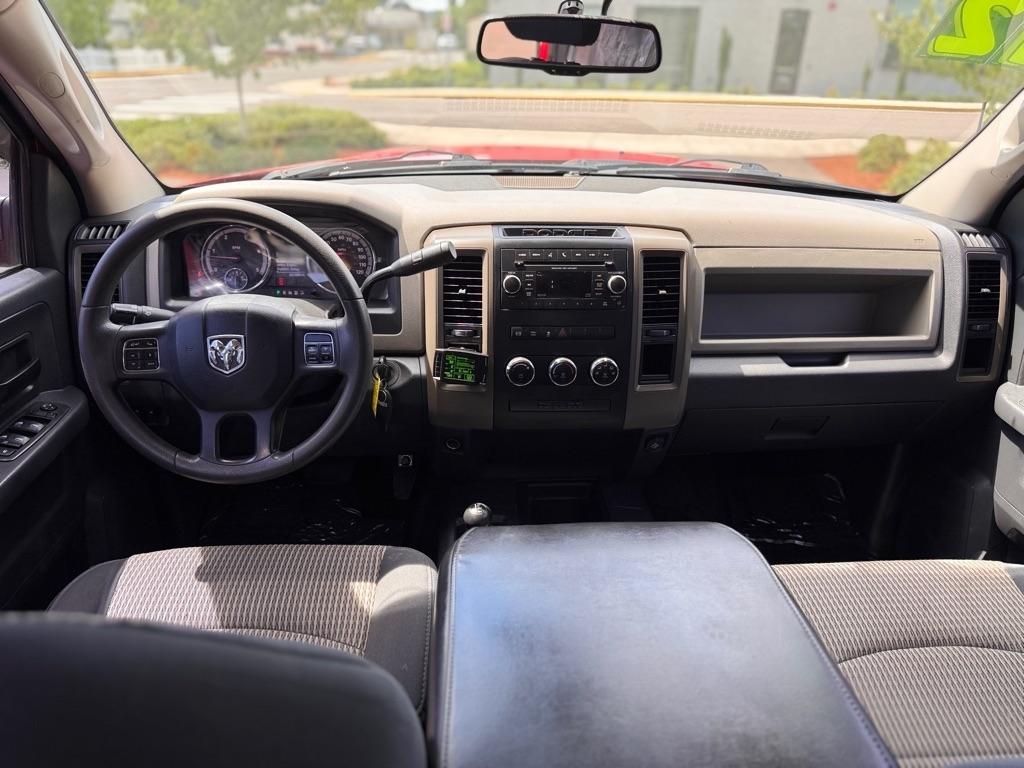 RAM 3500 4WD Crew Cab 169" ST 2012