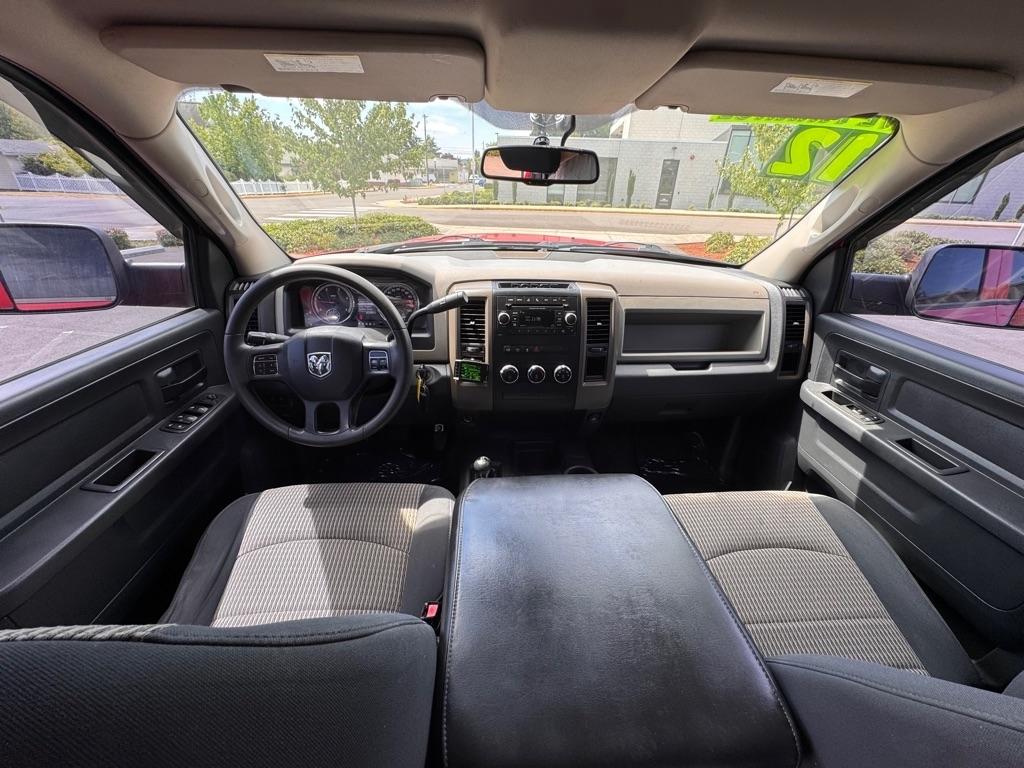 RAM 3500 4WD Crew Cab 169" ST 2012