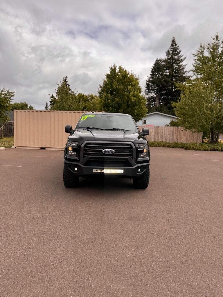 Ford F-150 Platinum 4WD SuperCrew 5.5' Box 2017