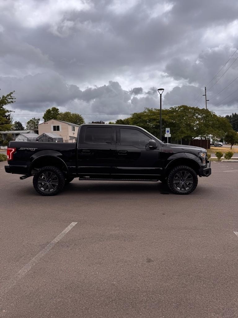Ford F-150 Platinum 4WD SuperCrew 5.5' Box 2017