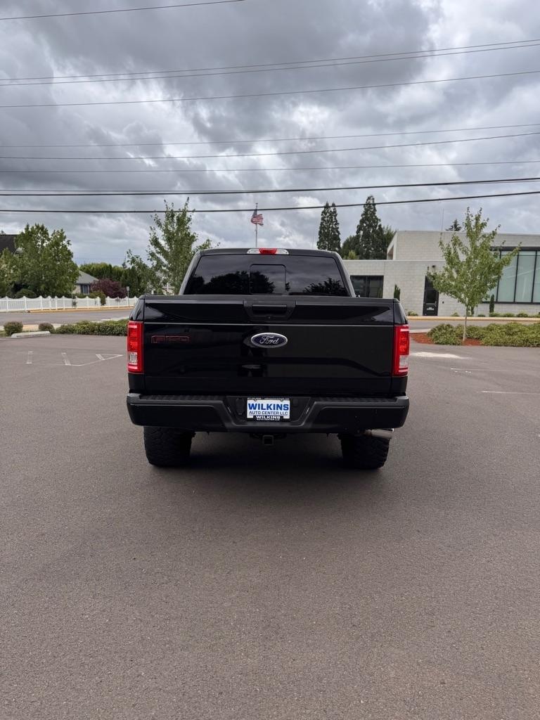 Ford F-150 Platinum 4WD SuperCrew 5.5' Box 2017
