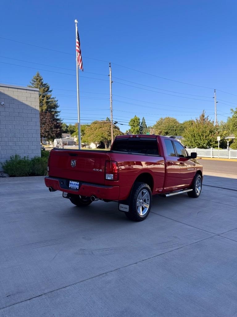 RAM 1500 4WD Quad Cab 140.5" Sport 2011
