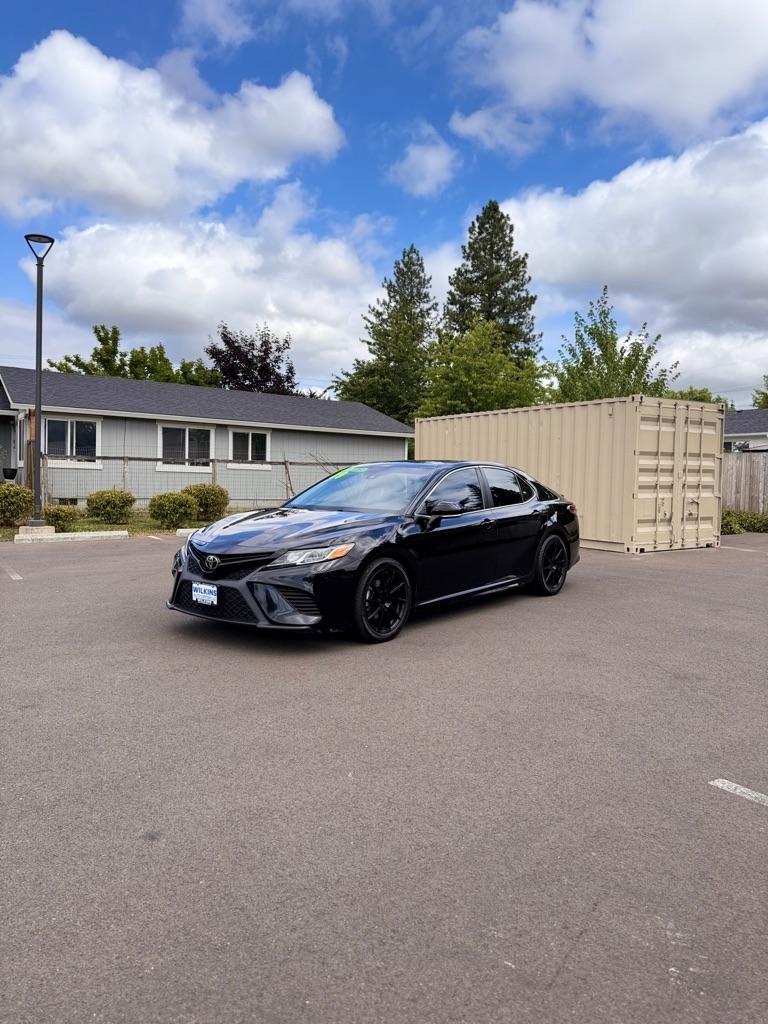 2019 Toyota Camry XLE Auto (Natl)