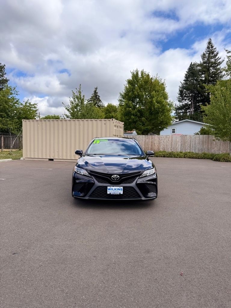 Toyota Camry XLE Auto (Natl) 2019