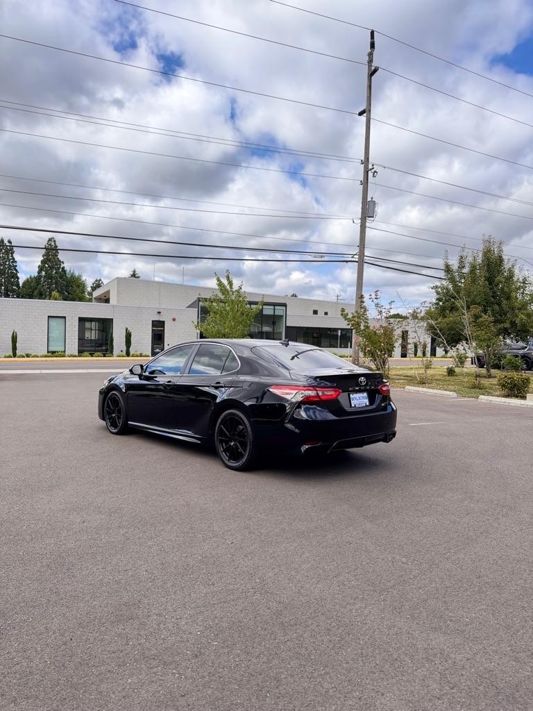 Toyota Camry XLE Auto (Natl) 2019
