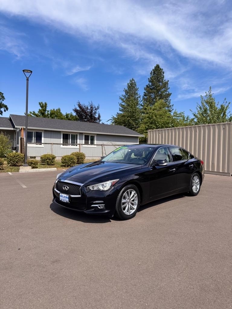 2017 Infiniti Q50 2.0t AWD