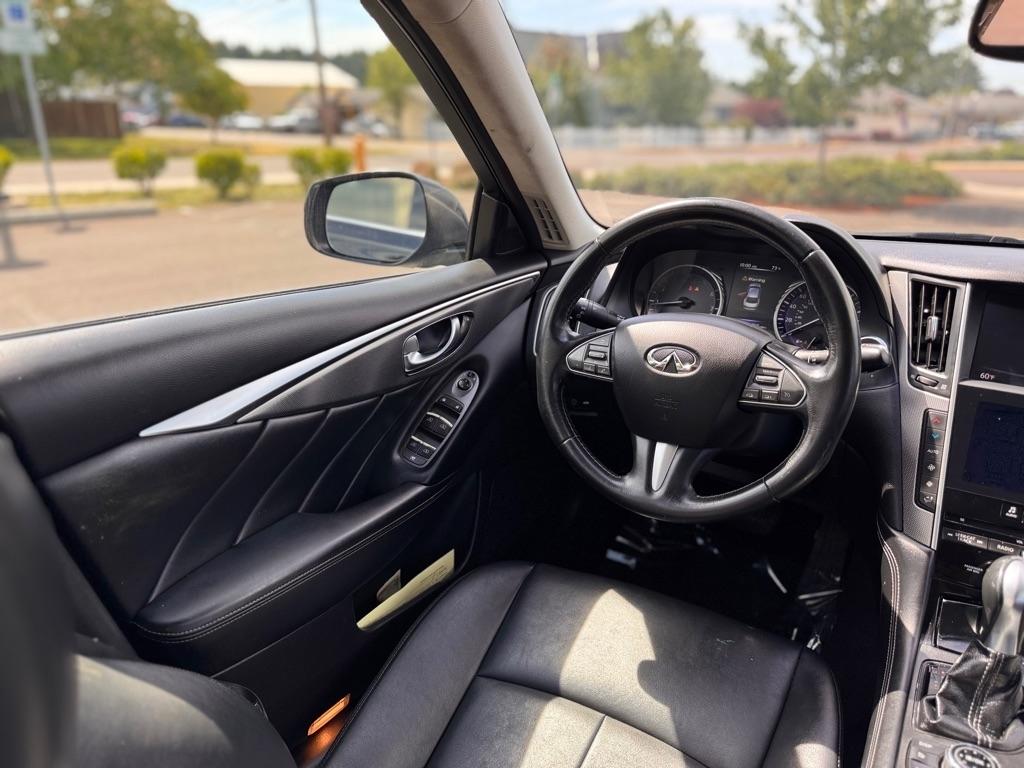 Infiniti Q50 2.0t AWD 2017