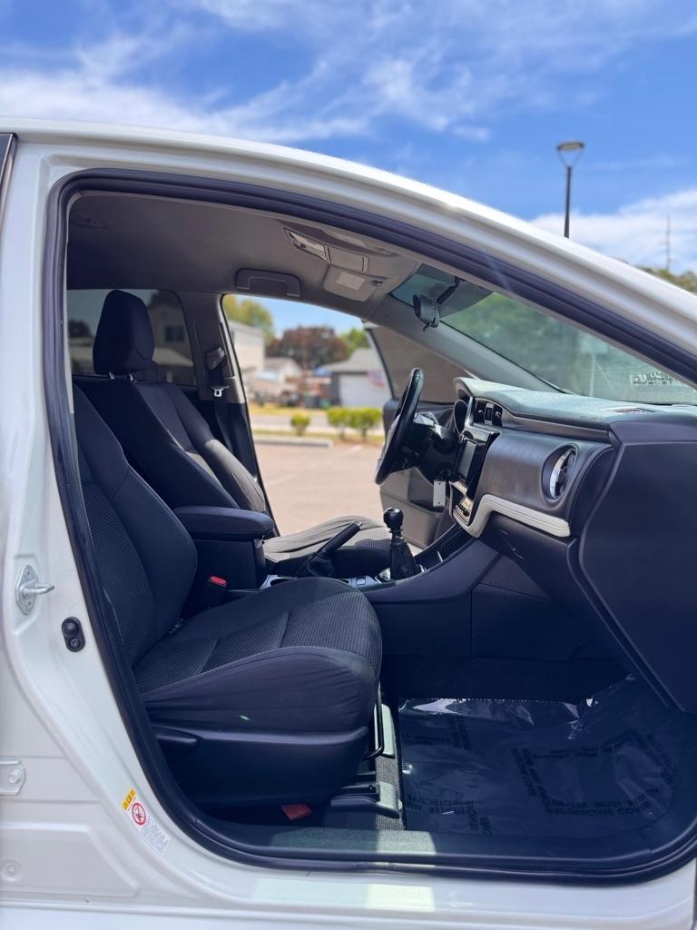 Scion iM 5dr HB Man (Natl) 2016