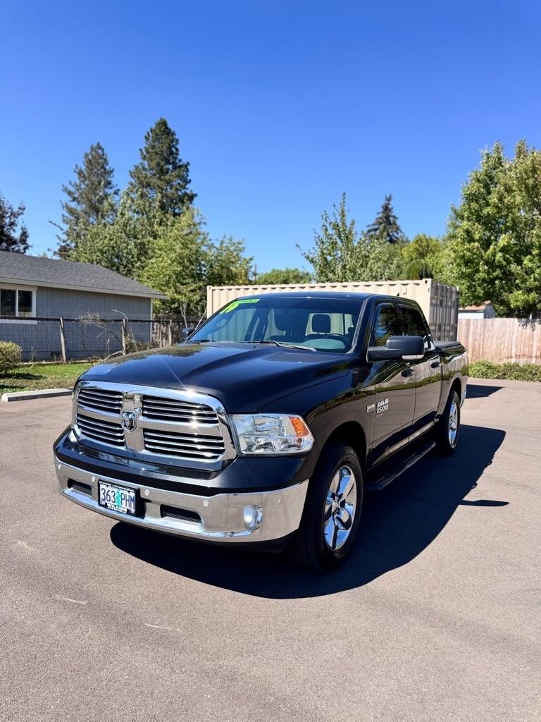 2019 RAM 1500 Classic Lone Star 4x2 Crew Cab 5'7" Box