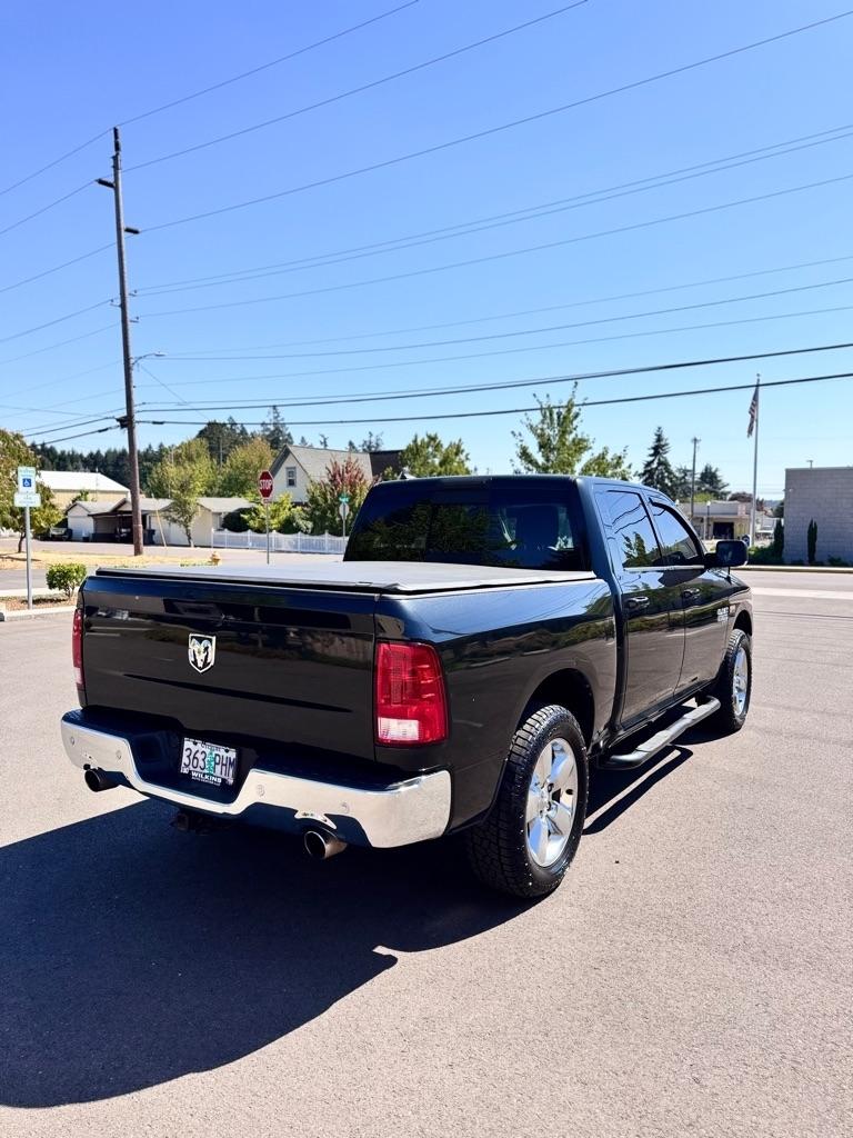 RAM 1500 Classic Lone Star 4x2 Crew Cab 5'7" Box 2019