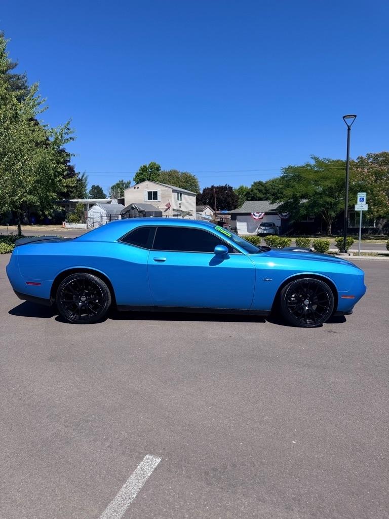 Dodge Challenger 2dr Cpe R/T Plus Shaker 2015