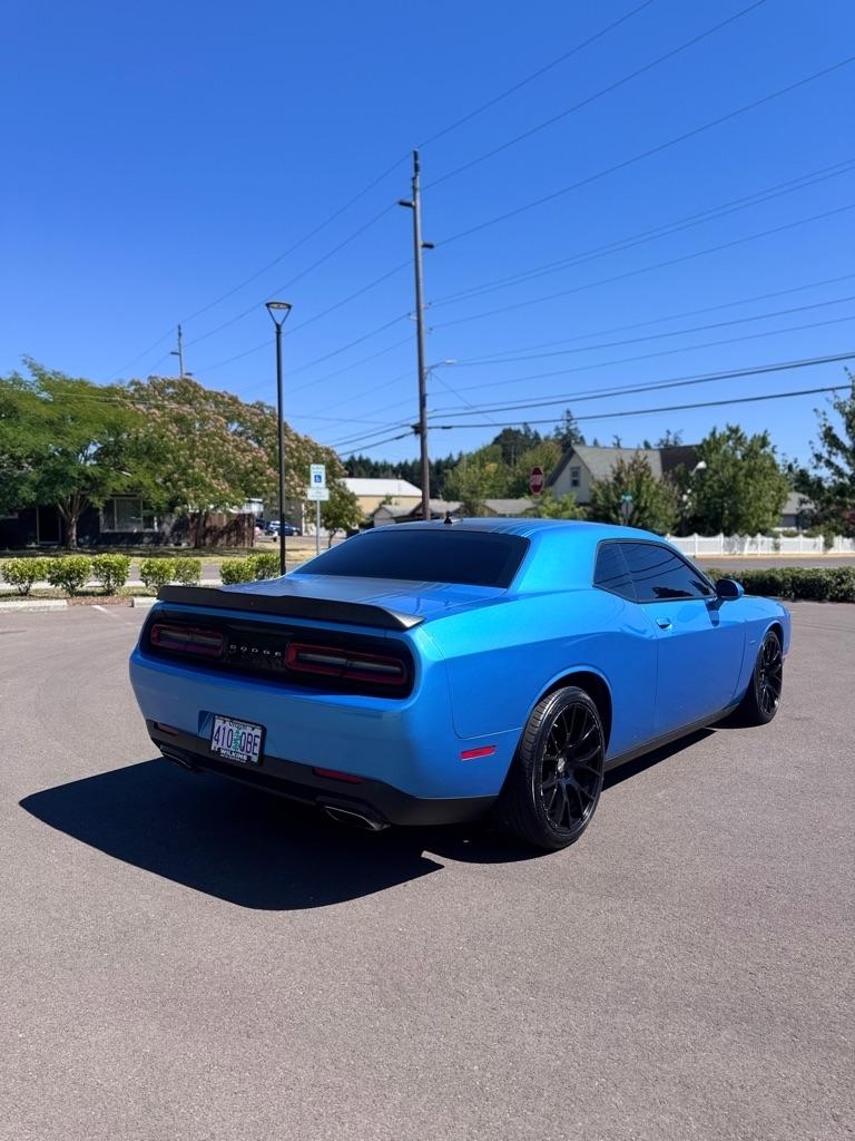 Dodge Challenger 2dr Cpe R/T Plus Shaker 2015