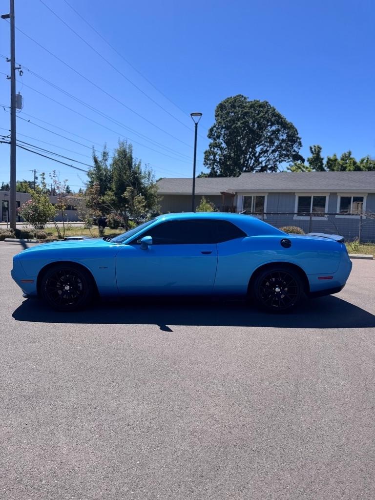 Dodge Challenger 2dr Cpe R/T Plus Shaker 2015