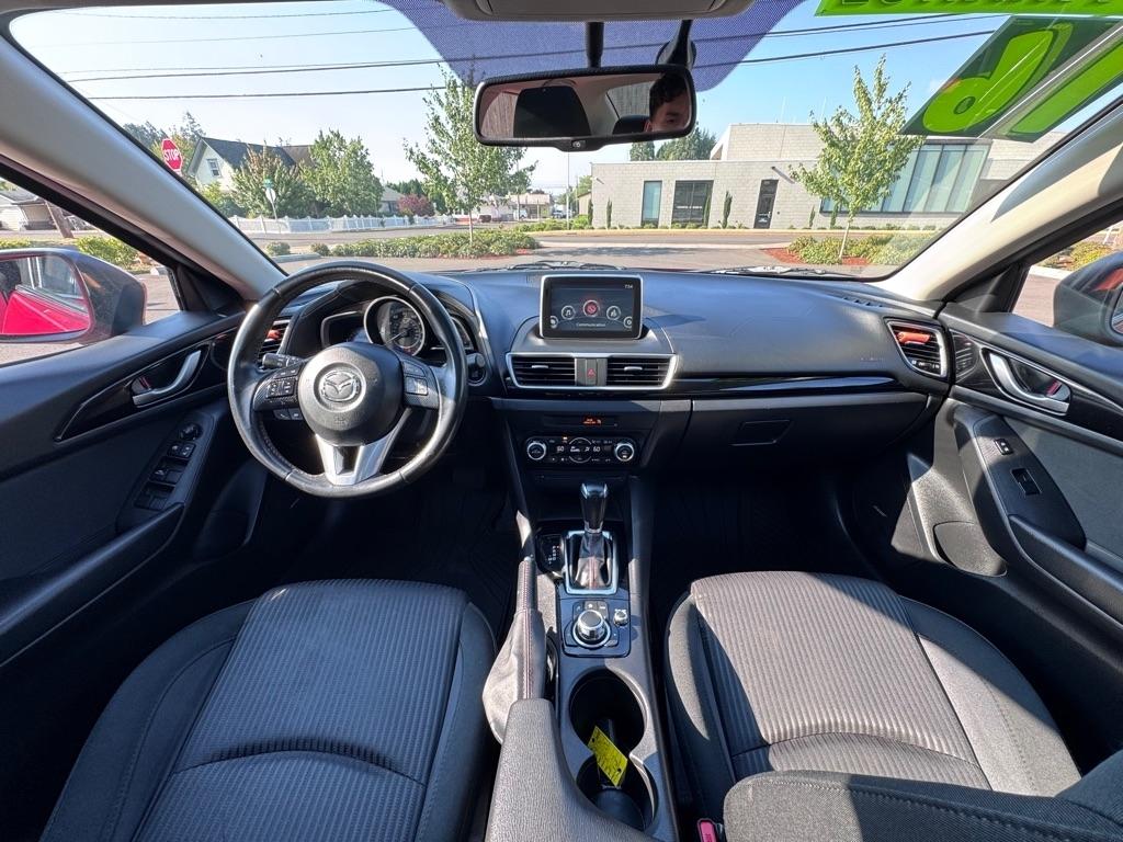 Mazda MAZDA3 4dr Sdn Auto i Touring 2016