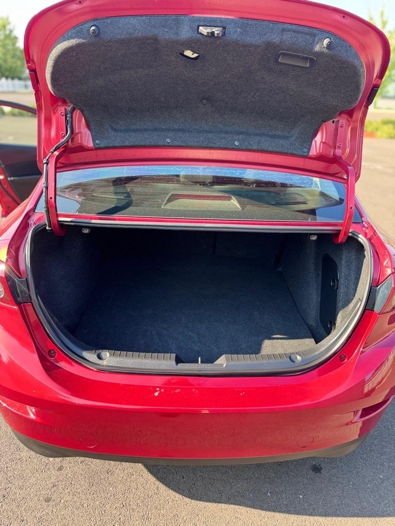 Mazda MAZDA3 4dr Sdn Auto i Touring 2016